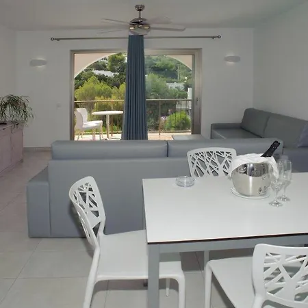 Puerto Cala Vadella Appart hôtel