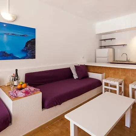 Puerto Cala Vadella Appart hôtel 2*