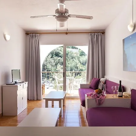 Puerto Cala Vadella Appart hôtel