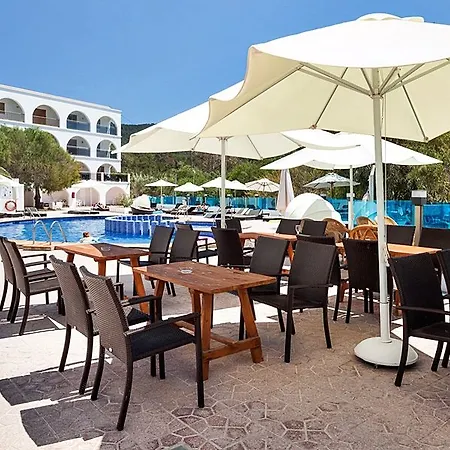 Appart hôtel Puerto Cala Vadella